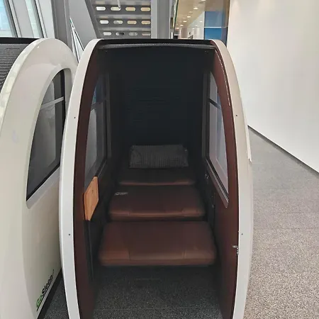 Campsite Great Airport Sleep - Helsinki Airport Sleeping Pod *