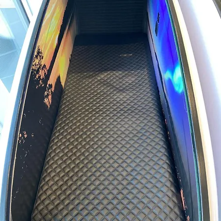 Great Airport Sleep - Helsinki Airport Non-schengen Area Sleeping Pods Near Gate 40 Vantaa